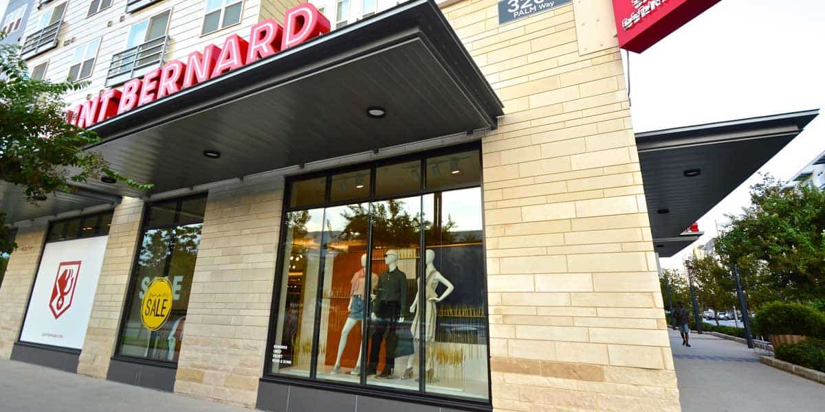 retail construction Saint Bernard