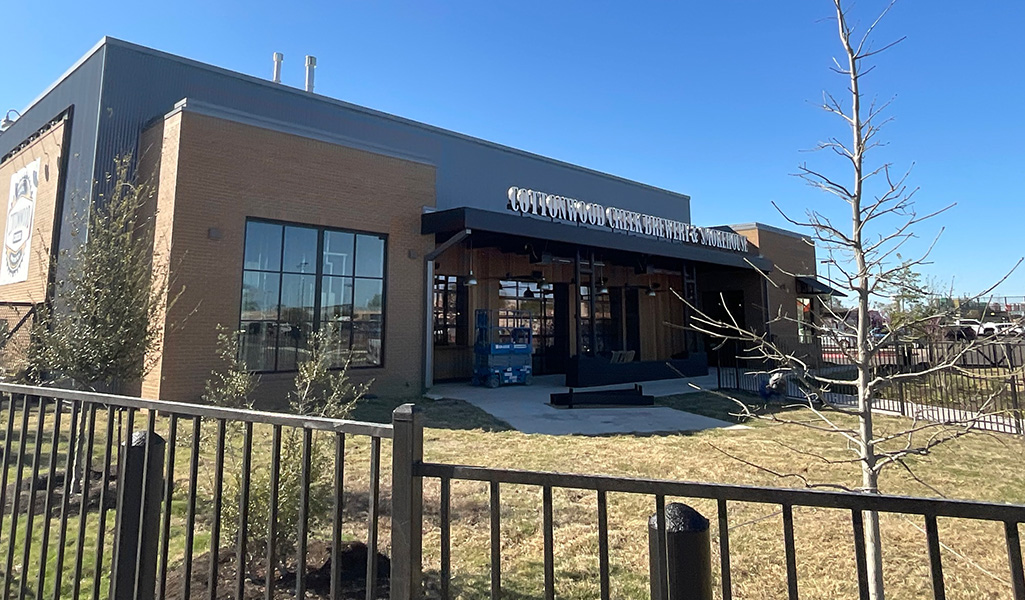 Cottonwood Creek Brewery exterior